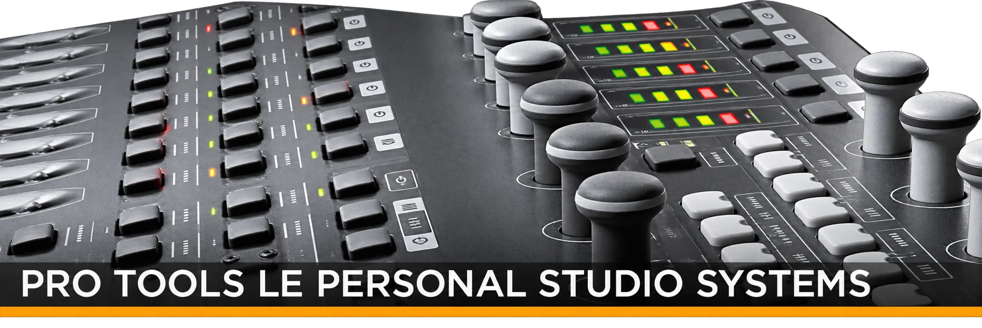 Console de mixage Pro Tools LE avec faders et boutons